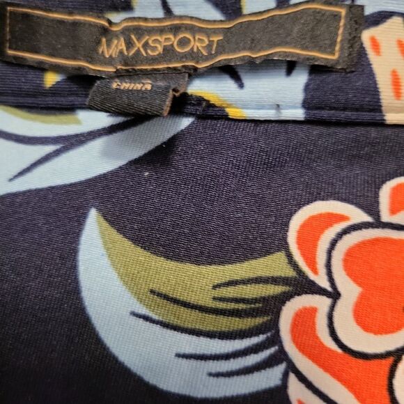 MaxSport BCBGMAXAZRIA snap button front top - Picture 6 of 7